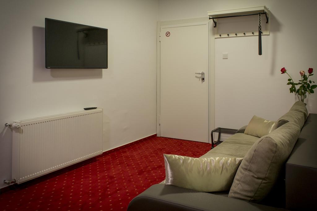 زغرب Red Carpet Rooms الغرفة الصورة